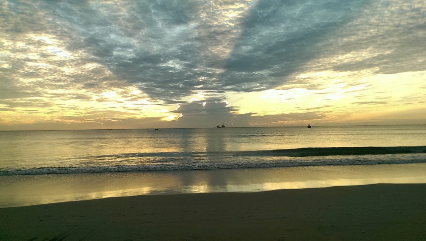 Sun rise, Uppuveli, Trincomalee